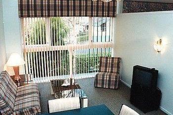 أوكلاند Ranfurly Evergreen Motel المظهر الخارجي الصورة
